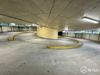 Prodej garáže, 36 m2 - Brno - Nový Lískovec, ev.č. 00978 - 8