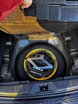 Subaru Outback Field 2.5i 124 kW – Black Editino. - 8