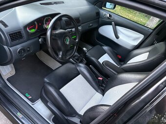 Škoda Octavia 1.8 T RS - 8