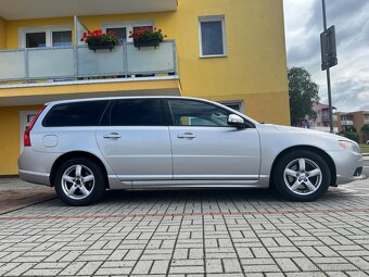 Volvo V70 2,4D 220Ps kombi - 8