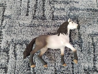 Koně schleich - 8