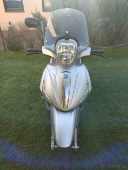 Piaggio Beverly 350 - 8