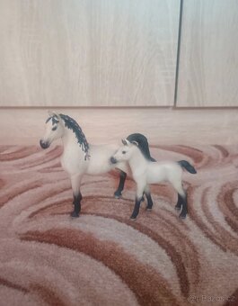 Schleich koně - 8