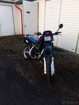 Kawasaki KLR 600 - 8