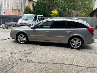 RENAULT LAGUNA COMBI 2.0T-125KW-LPG-INITIALE- - 8