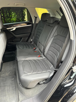 Volkswagen Touareg 3.0 V6 TDI SCR Elegance 4Motion Tiptronic - 8