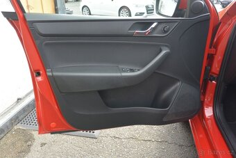 PRODÁM Škoda Rapid 1.2TSi EDIOTION Xenon - 8