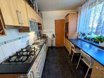 Útulný byt 3+1 ve Svitavách – klidné bydlení s výhledem na d - 8