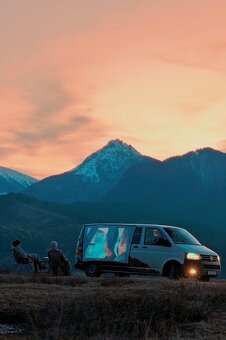 VW Transporter T5 facelift Campervan - 8