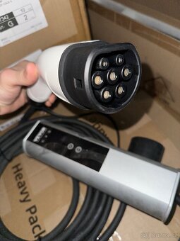 Nová VEVOR nabíjecí stanice pro elektromobily typ 2 - 8