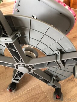 Rostoucí židle k psacímu stolu pro děti - 8