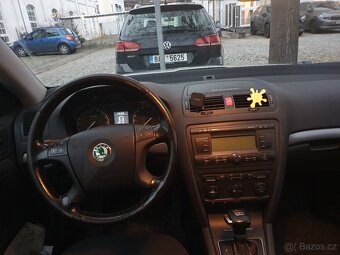 Škoda Octavia II - 8