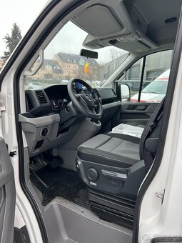 VW Crafter - 2.0 TDI Sanitní vůz - DSG 4x4 - 8