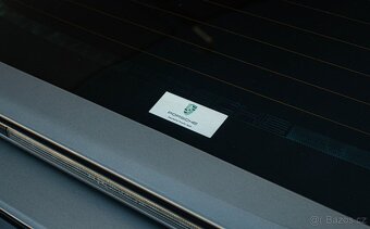 Porsche 911 (997) Carrera S 3.8 - 8