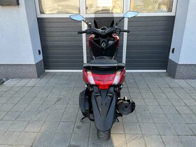 Yamaha Nmax 125 - 8