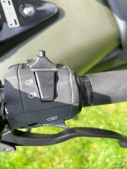 UM Renegade Commando 125 - 8