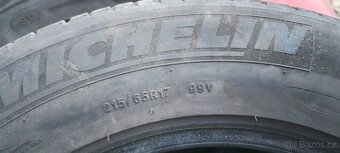 Prodám krásné letní pneu 215/65 R17 - 8