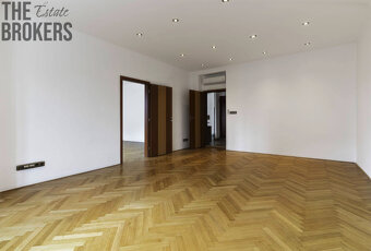 Prodej vily 462 m², pozemek 610 m², Praha 6 - Liboc - 8