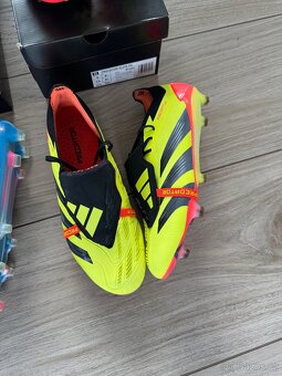 Kopačky Adidas Predator Elite a F50 Elite - 8