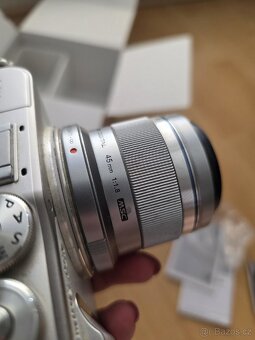 Olympus E-PL9, objektiv 45mm a 12mm - 8