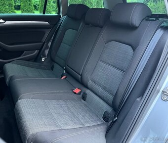 VW Passat Combi B8 2.0 TDi 110kw DSG Facelift B8.5 Matrix - 8