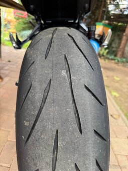 Yamaha MT09 - 8