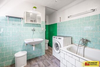 Šumná, RD 3+1, 150 m², zahrada, hospodářská budova, garáž –  - 8