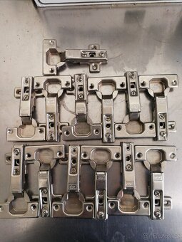 Kování na nábytek - 8