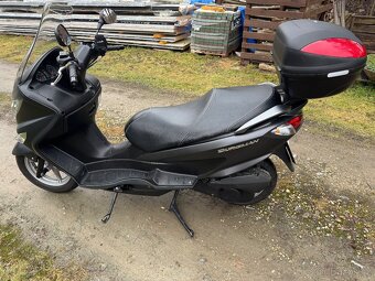 Suzuki Burgman 125 2018 - 8