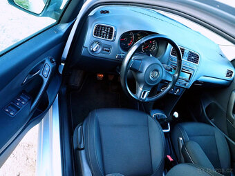 Volkswagen Polo V 1.4 63 kW - - - TOP výbava - 8