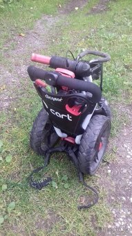 Golfový bag, vozík na bag a doplňky. - 8