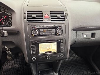 Touran 2,0TDi 103 KW 2011 217tkm, Cross, KLIM., NAVI, STK - 8