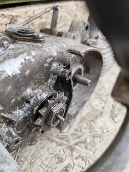 Motor Jawa 05 - 8