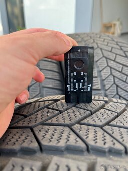 BMW 245/45 r18 100V Continental zimni - 8