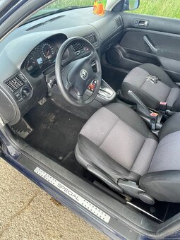 Volkswagen Golf 1.6 75kw - 8