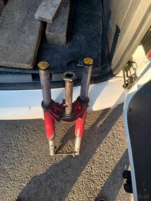 Prodám díly Plechy rám Jawa - 8