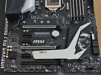 MSI MPG Z390 GAMING PRO CARBON - 8