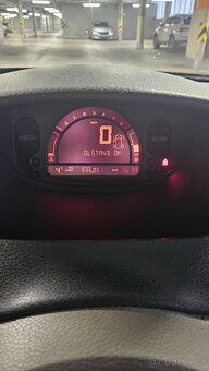 Prodám Renault Modus 15cdi 63kw r.v 2005 - 8