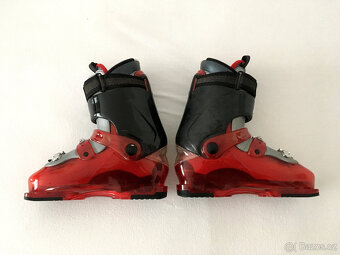 Výbava na sjezdové lyžování - 8