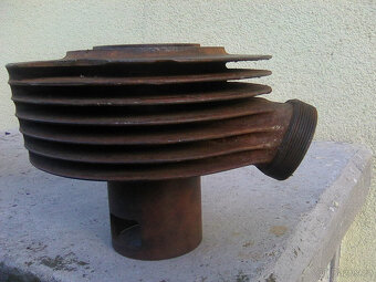 Jawa 350/354 - válce,kryt karburatoru,kryt spojky a další ND - 8