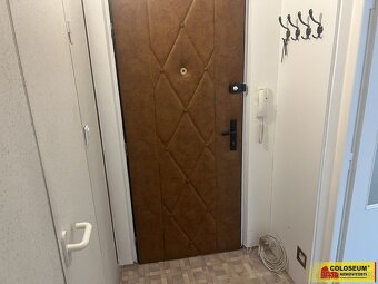 Znojmo, pronájem bytu OV 1+1, 33 m² , balkon, sklepní kóje – - 8