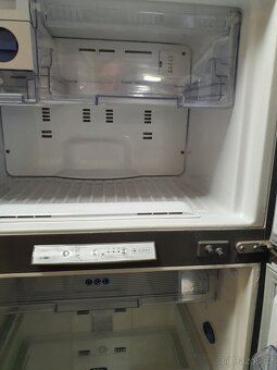 Whirlpool – IKEA velká lednice, výrobník ledu - 8