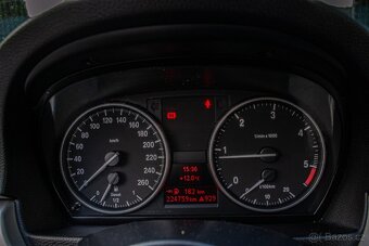BMW Rad 3 Touring 318d E91 105kW - 8