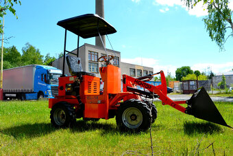 Kloubový naftový nakladač Zethos HT18 4x4 - 8