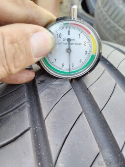 215/50/17 letni pneu MICHELIN a BRIDGESTONE 215/50 R17 - 8