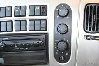 Renault PREMIUM 450DXi EURO 5 - 8