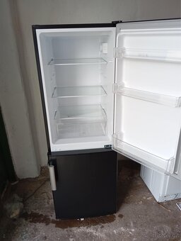 Lednice s Mrazákem - 8