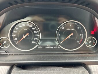 BMW 530d 2014 LCI (facelift) 190kW XDrive M-PAKET - 8