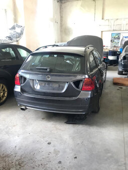 BMW E91 330D / 330XD 170kW a 320d 120kW i 130kW na dily - 8