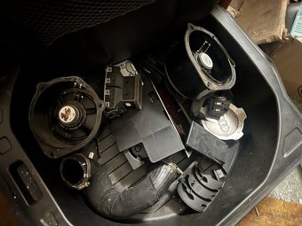 Soubor nahradnich dilu Audi a6 c6 allroad - 8